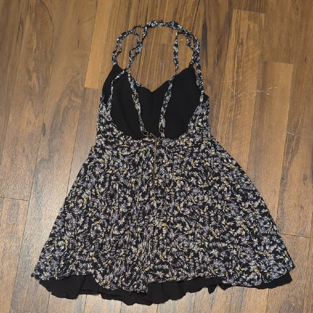 Kimchi Blue / Urban Outfitters Floral Mini Dress Size 4/XS - Picture 4 of 4